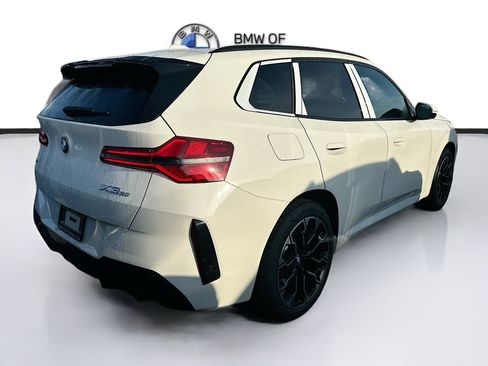 New 2026 BMW X3 xDrive30i w/ Premium Package AWD/4WD image 4