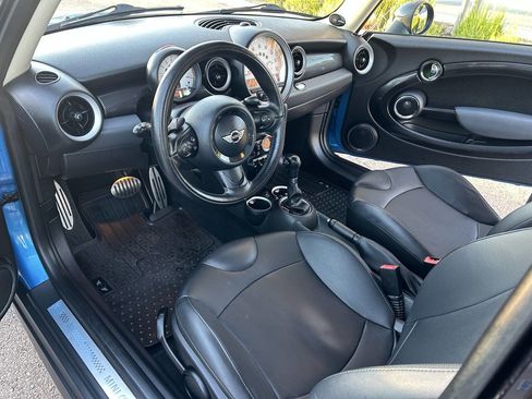 Used 2011 MINI Cooper S image 4