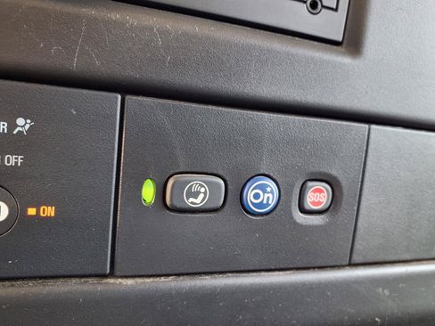 Used 2019 GMC Savana 3500 w/ Power Convenience Package RWD image 9