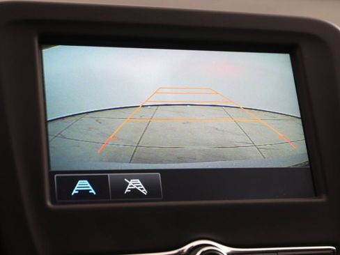 Used 2018 Chevrolet Equinox LT image 9