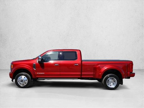 Used 2017 Ford F450 Platinum w/ Platinum Ultimate Package AWD/4WD image 9