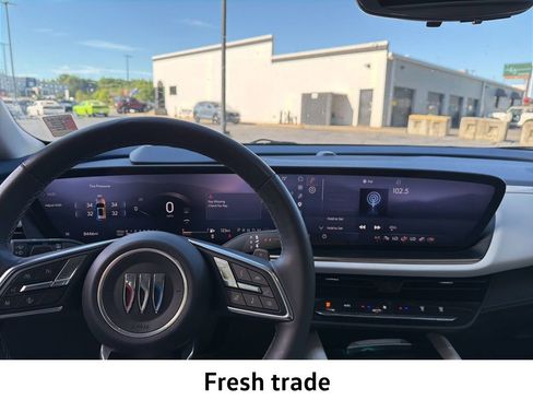 Used 2024 Buick Envision Avenir image 14