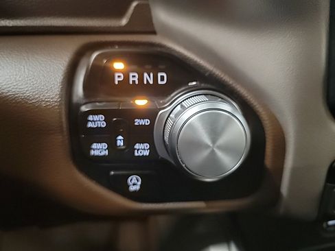 Used 2021 RAM 1500 Laramie image 18