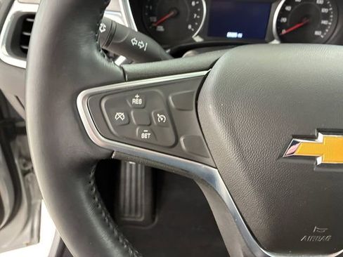 Used 2018 Chevrolet Equinox LT w/ Sun & Infotainment Package image 23