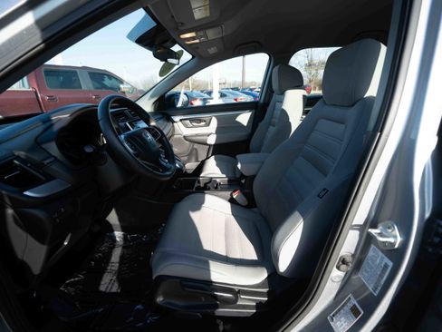 Used 2022 Honda CR-V LX image 9