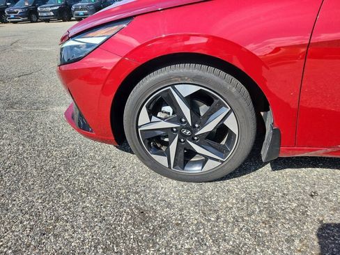 Certified 2023 Hyundai Elantra Limited image 24