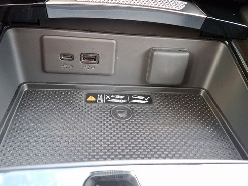 New 2025 Buick Envision Sport Touring image 20