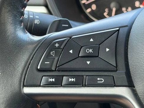 Used 2022 Nissan Altima 2.5 SR w/ Midnight Edition Package FWD image 18