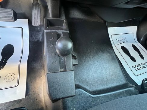 Used 2019 Chevrolet Silverado 2500 W/T w/ WT Convenience Package AWD/4WD image 15