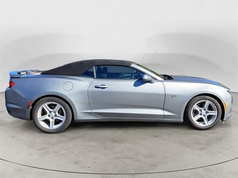 Used 2023 Chevrolet Camaro LT image 2