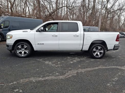 Used 2023 RAM 1500 Laramie AWD/4WD image 9