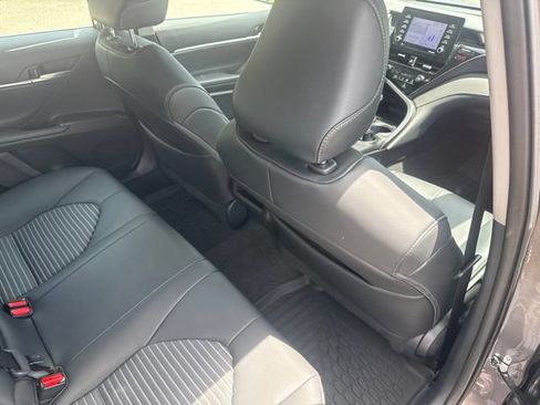 Used 2024 Toyota Camry SE FWD image 17