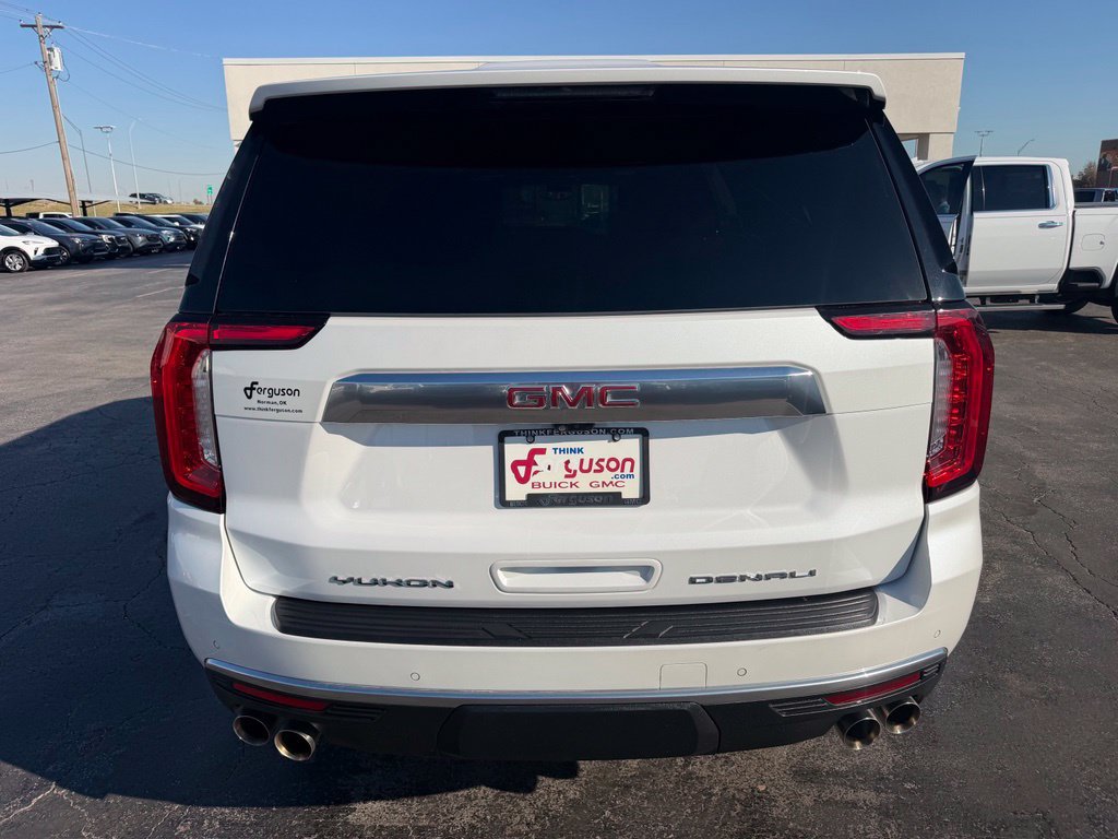 Used 2023 GMC Yukon XL Denali w/ Denali Reserve Package AWD/4WD image 15