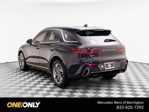Used 2024 Genesis GV70 2.5T w/ Select Package AWD/4WD image 3