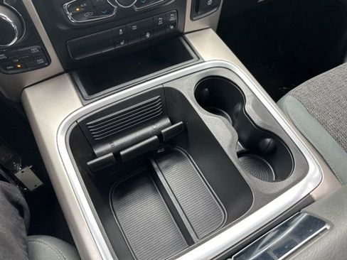 Used 2018 RAM 1500 Big Horn image 30