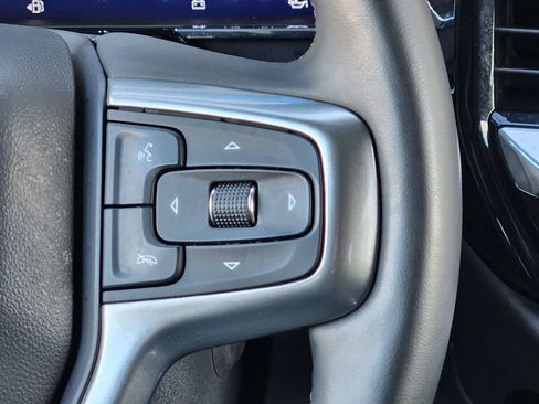 Used 2024 Chevrolet Silverado 2500 LTZ w/ LTZ Convenience Package image 28