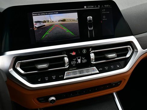 Used 2022 BMW 430i Convertible w/ Convenience Package image 69