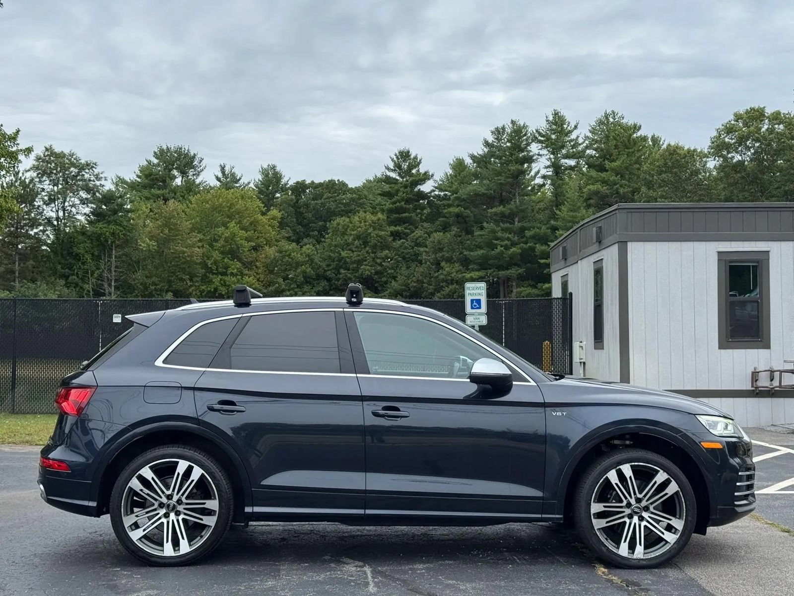 Used 2018 Audi SQ5 Premium Plus w/ Navigation Package AWD/4WD image 5