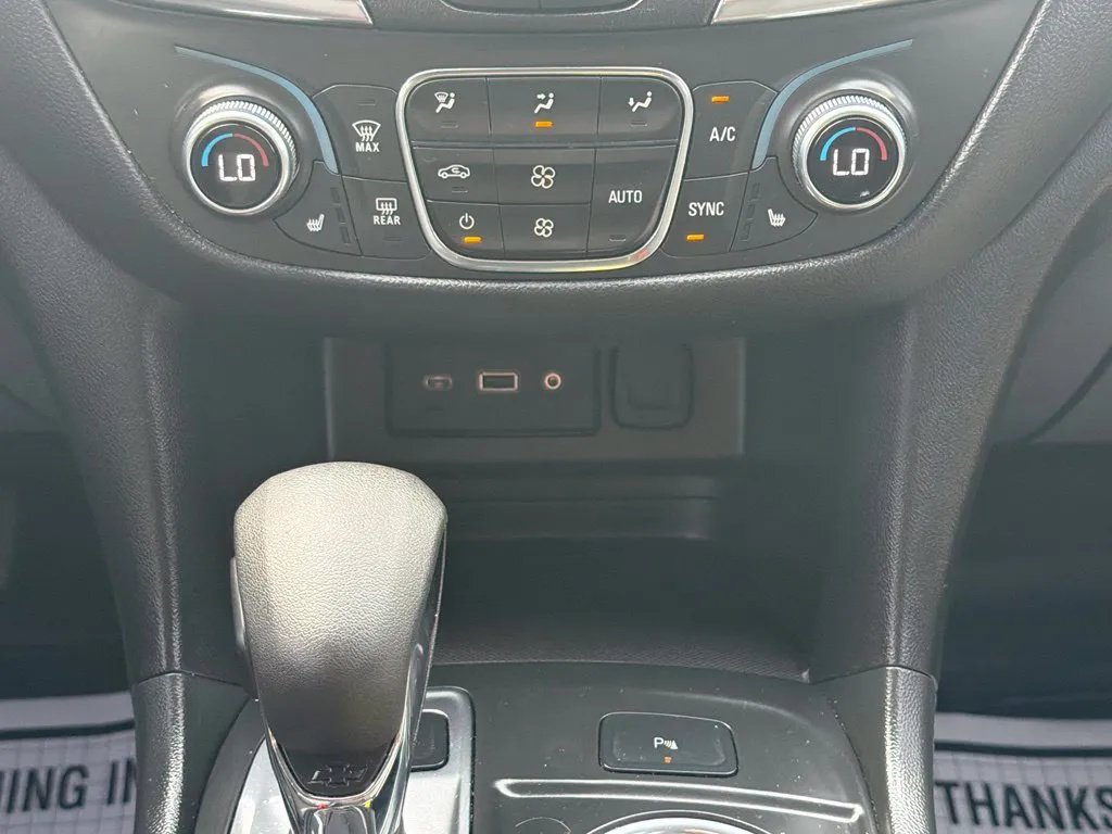 Used 2022 Chevrolet Equinox LT AWD/4WD image 24