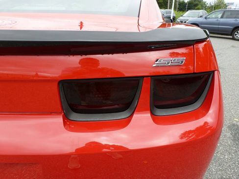 Used 2013 Chevrolet Camaro SS w/ RS Package RWD image 10