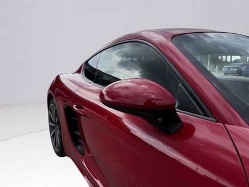 Used 2017 Porsche 718 Cayman S RWD image 8