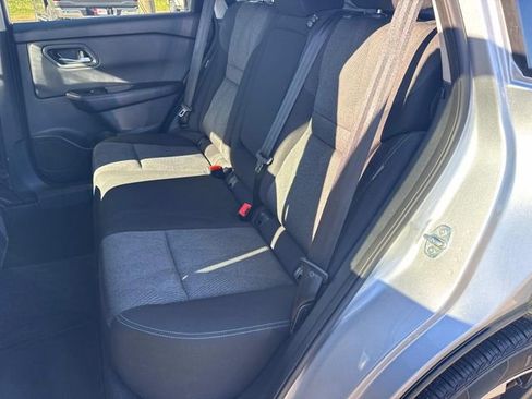 Used 2025 Nissan Rogue SV image 16