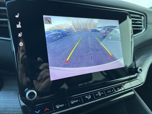 Used 2024 Jeep Wagoneer L Series II w/ Flexible Seating Group image 21