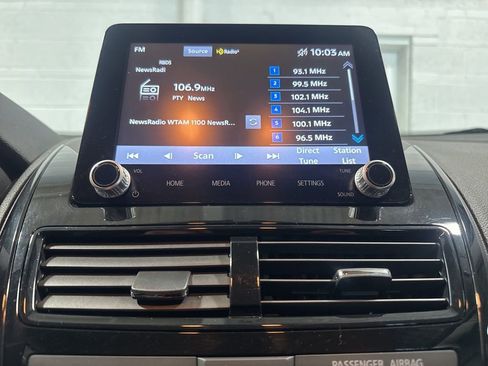 Used 2022 Mitsubishi Eclipse Cross LE image 21