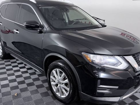 Used 2019 Nissan Rogue SV AWD/4WD image 8