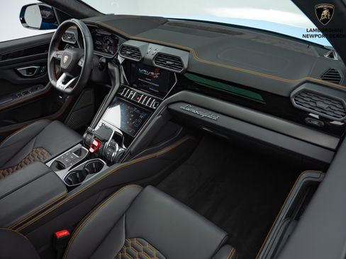 Used 2024 Lamborghini Urus S image 20