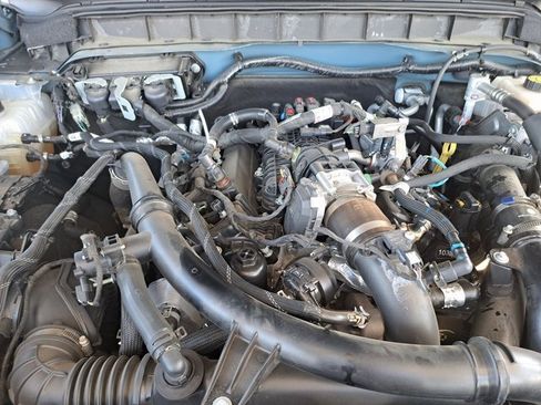 Certified 2023 Ford Bronco Wildtrak image 24