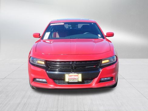Used 2015 Dodge Charger SXT w/ AWD Plus Group image 2