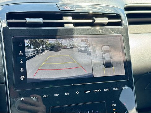 Used 2024 Hyundai Santa Cruz Limited image 14