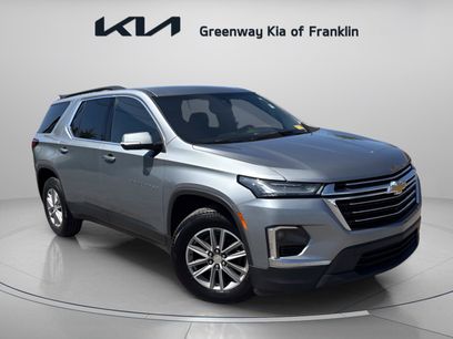Used 2023 Chevrolet Traverse LT