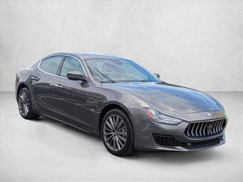 Used 2019 Maserati Ghibli image 3