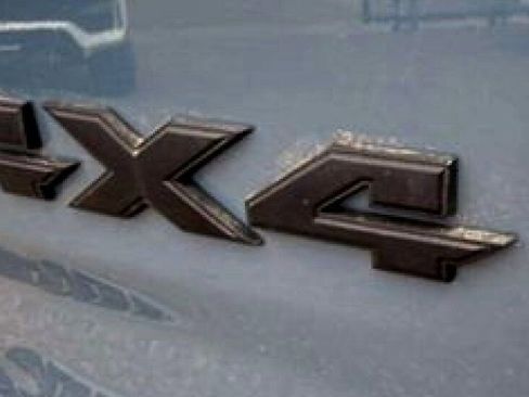 Used 2015 RAM 1500 Sport w/ Ceramic Blue Sport Package image 18