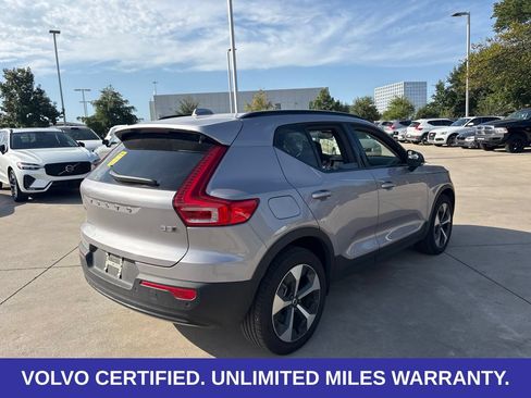 Used 2026 Volvo XC40 B5 Plus AWD/4WD image 5