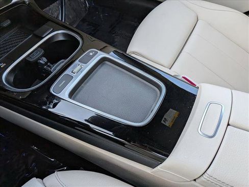 Certified 2025 Mercedes-Benz CLA 250 image 13