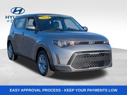 Used 2024 Kia Soul LX w/ Option Group 015 image 11