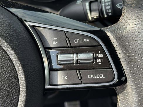 Used 2020 Kia Forte GT-Line image 19