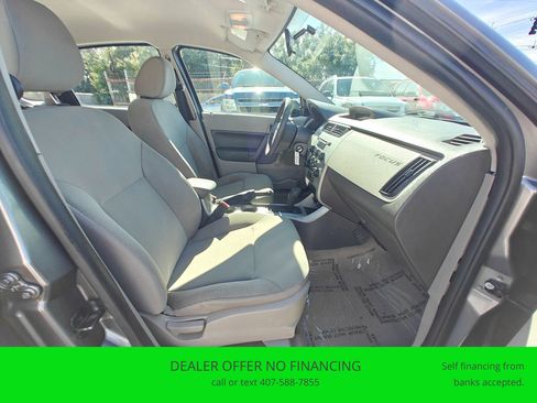 Used 2010 Ford Focus S image 16