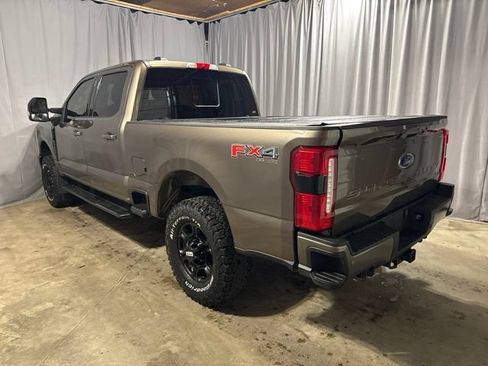 Used 2023 Ford F250 XLT w/ XLT Premium Package AWD/4WD image 39