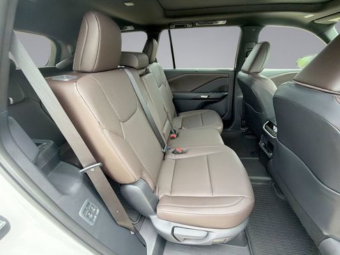 Used 2026 Lexus TX 350 AWD w/ Technology Package image 17