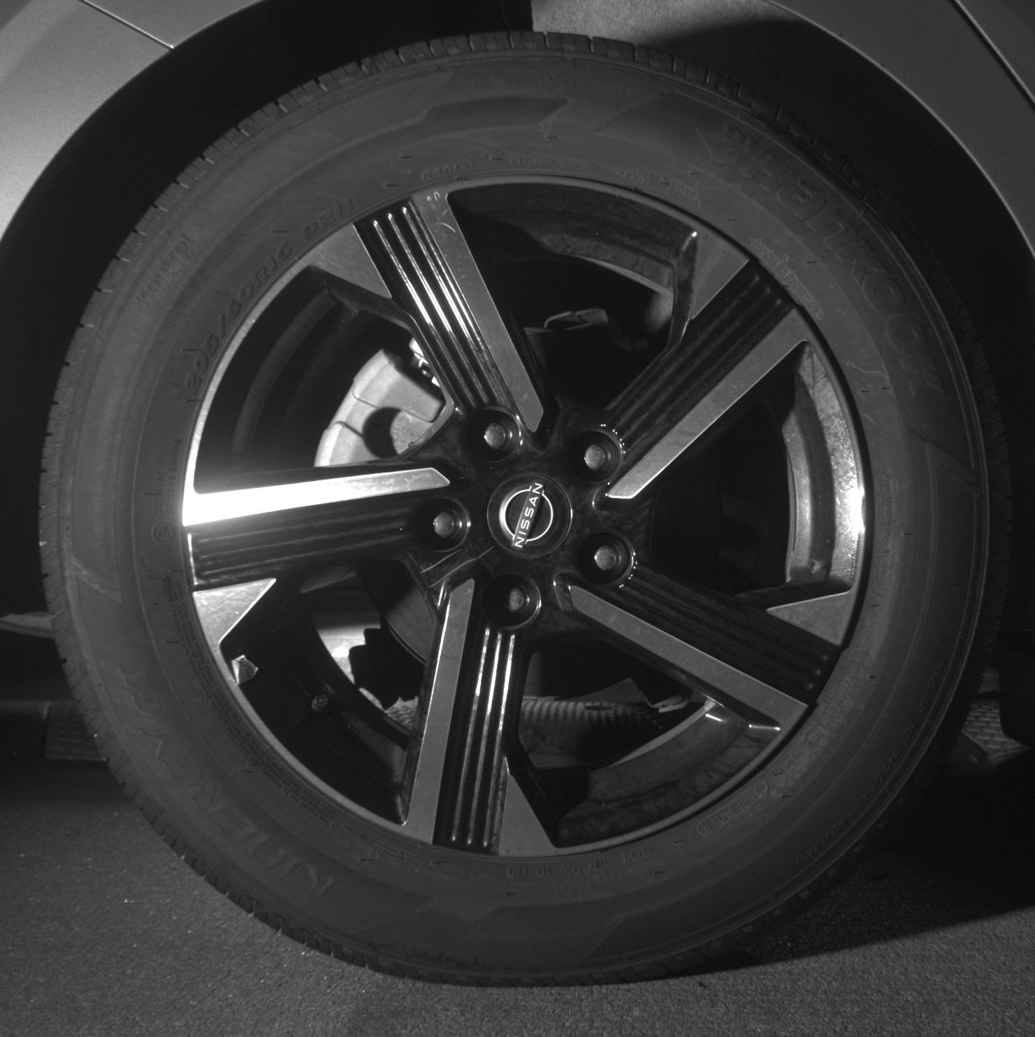 Used 2025 Nissan Sentra SV FWD image 18