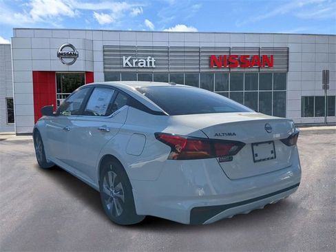 New 2025 Nissan Altima 2.5 S image 5