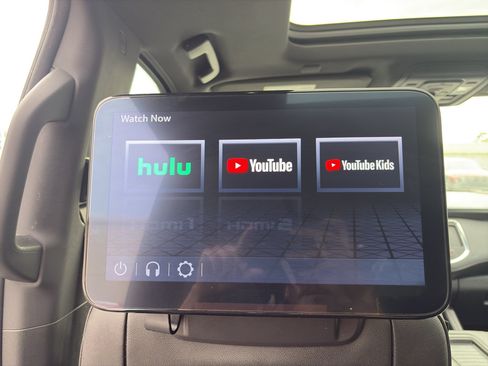 Used 2022 GMC Yukon AT4 w/ AT4 Premium Package AWD/4WD image 20