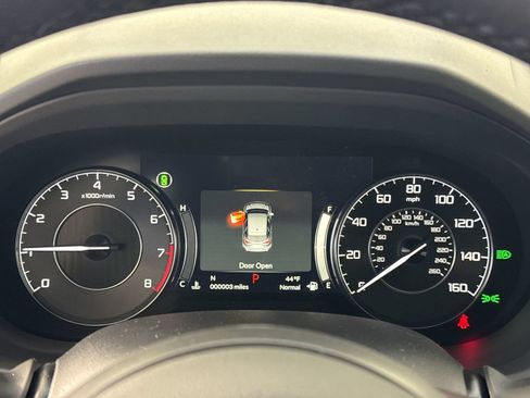 Used 2026 Acura RDX SH-AWD image 16