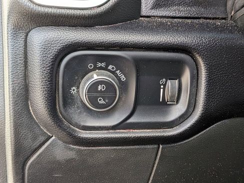 Used 2024 RAM 2500 Big Horn w/ Off Road Package image 16