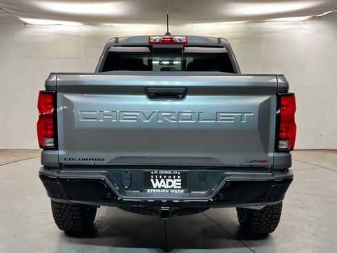New 2026 Chevrolet Colorado ZR2 w/ Technology Package AWD/4WD image 5