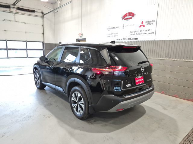 Certified 2023 Nissan Rogue SV w/ SV Premium B Package AWD/4WD image 5